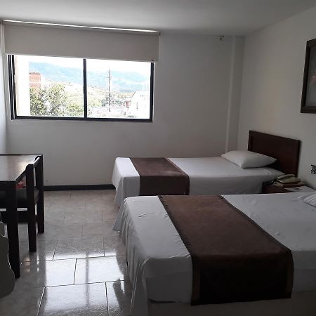 Hotel Hacaritama Ocana Ngoại thất bức ảnh