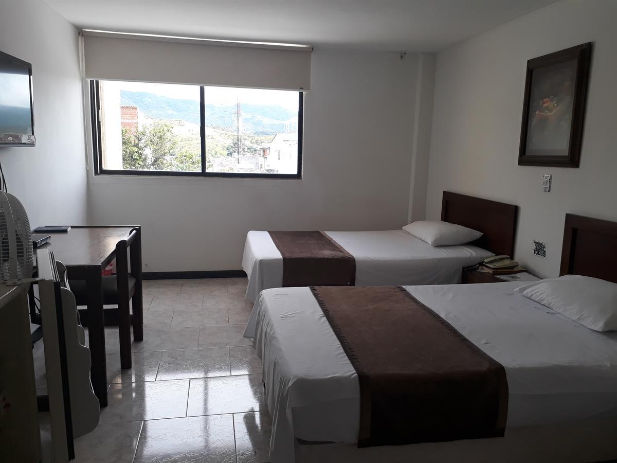 Hotel Hacaritama Ocana Ngoại thất bức ảnh