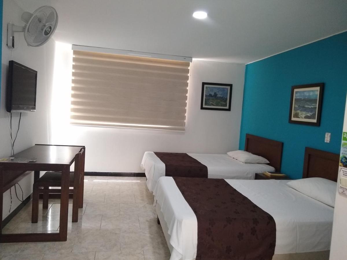 Hotel Hacaritama Ocana Ngoại thất bức ảnh