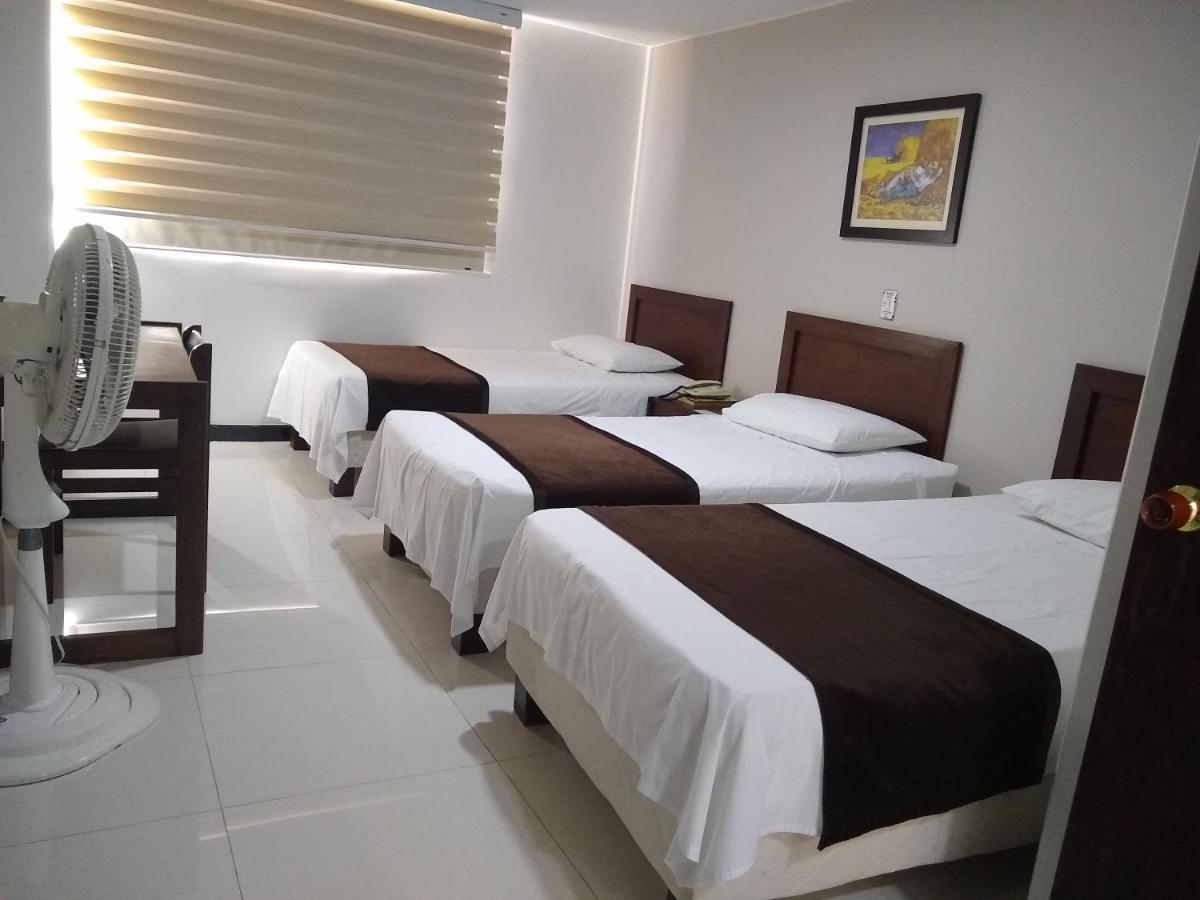 Hotel Hacaritama Ocana Ngoại thất bức ảnh